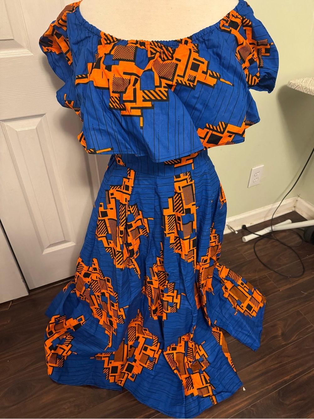 Off-Shoulder Blue and Orange Print 2 pcs African outfit